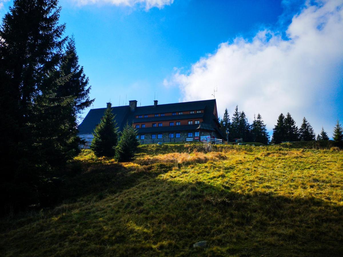 Em Gorce Resort Domki Z Sauna I Jacuzzi Waksmund Exterior foto